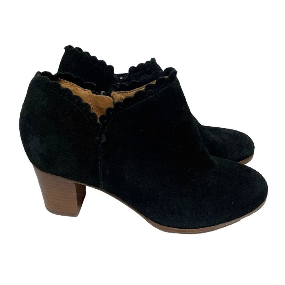 Jack Rodgers Black Scalloped Edge Ankle Booties